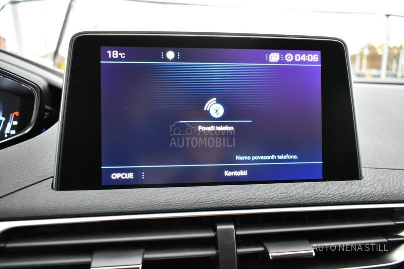 Peugeot 5008 1.6 Allure AT