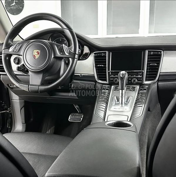 Porsche Panamera 3.0