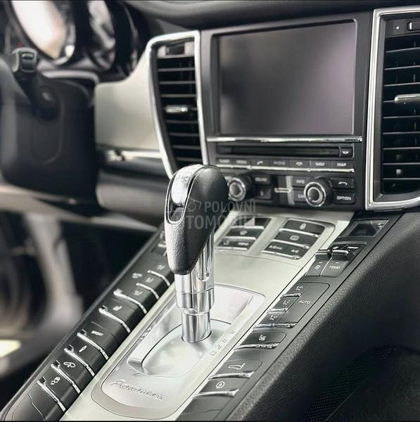 Porsche Panamera 3.0