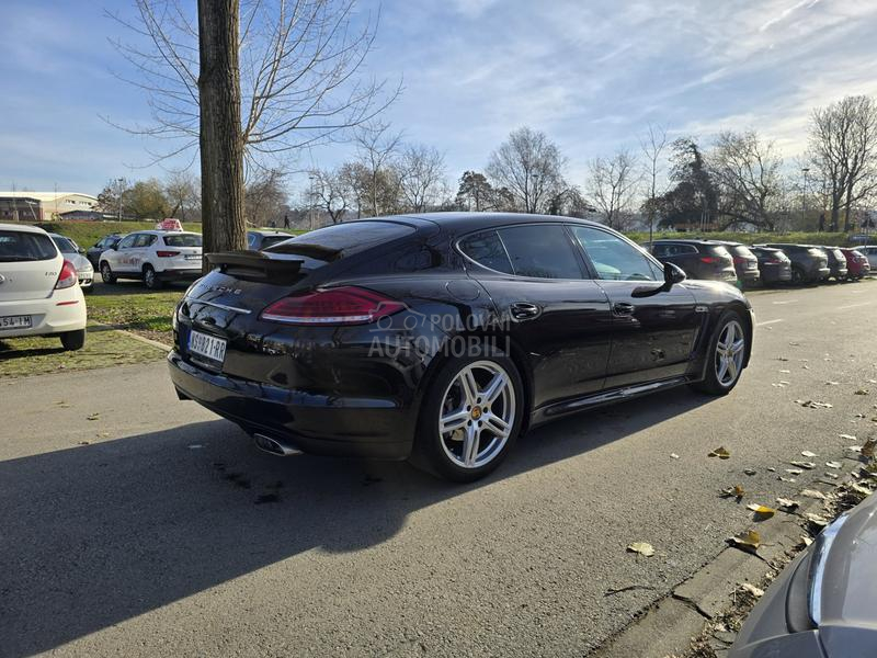 Porsche Panamera 3.0