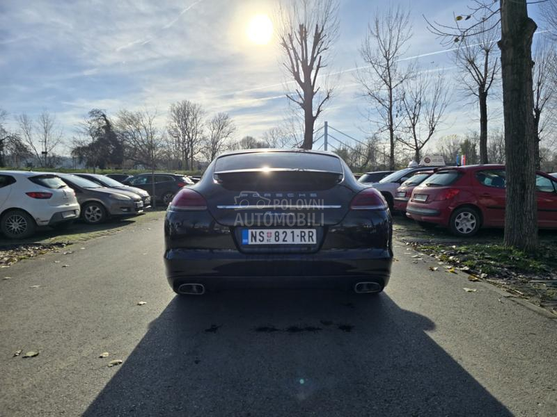 Porsche Panamera 3.0