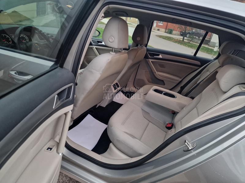 Volkswagen Golf 7 1.6//DSG