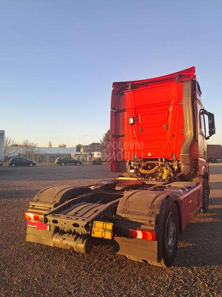 Mercedes Benz Actros 1845