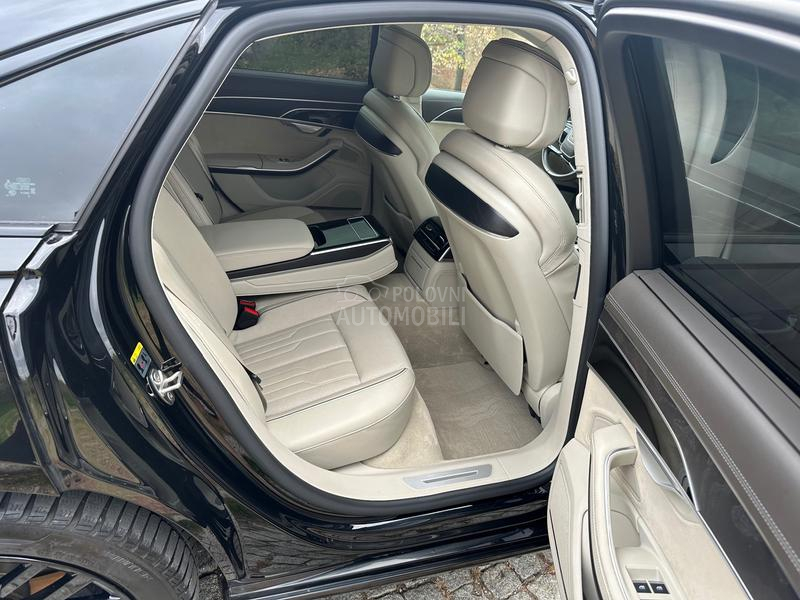 Audi A8 55TFSI M-HYBRID