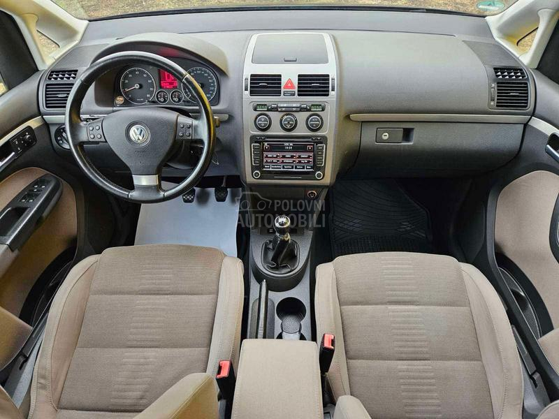 Volkswagen Touran FABR.MET.AN/ORIG.km