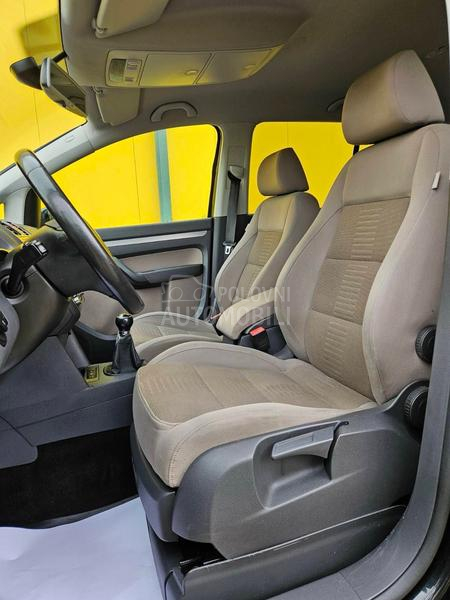 Volkswagen Touran FABR.MET.AN/ORIG.km