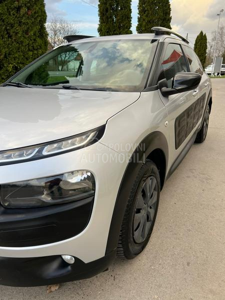 Citroen C4 Cactus 1.6 HDI  FEEL