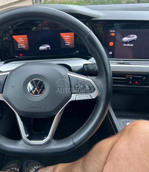 Volkswagen Golf 8 NOV- Reg.do 10/2026