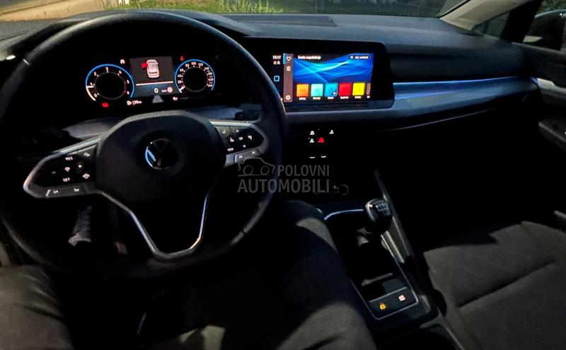 Volkswagen Golf 8 NOV- Reg.do 10/2026