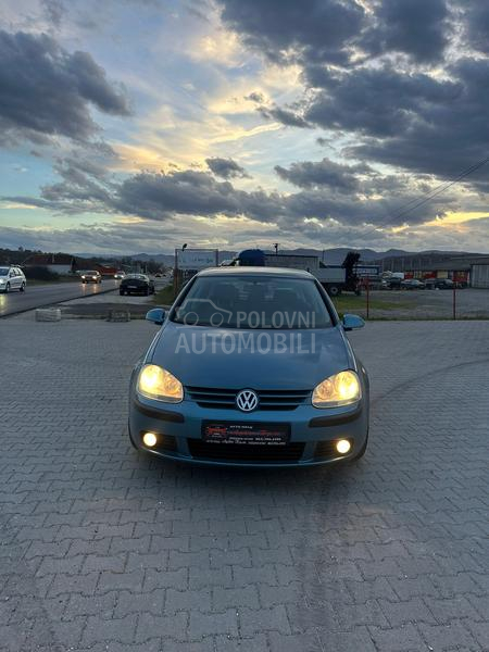 Volkswagen Golf 5 1.9 tdi