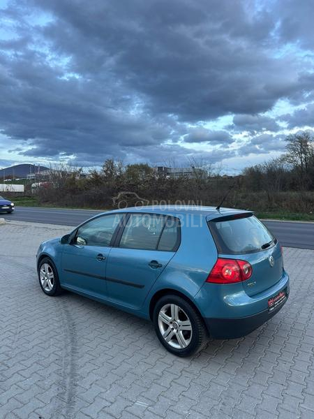 Volkswagen Golf 5 1.9 tdi