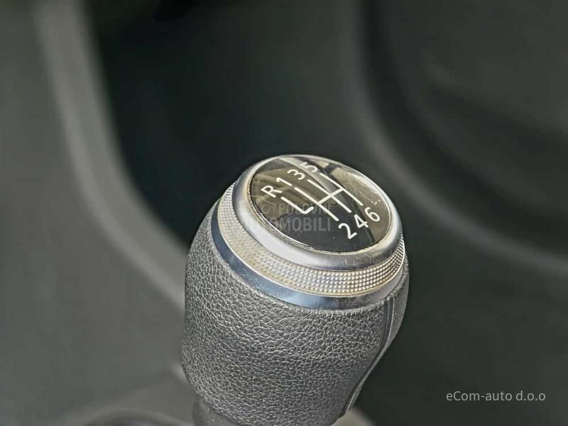 Renault Clio 1.0 TCE LIMITED