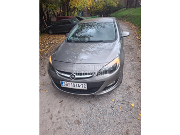 Opel Astra J 1.6