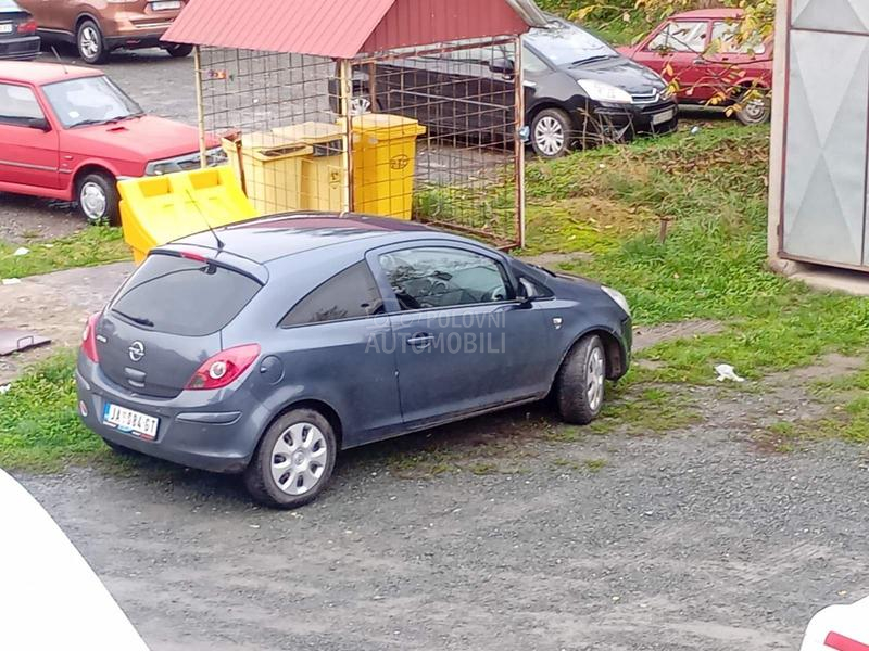 Opel Corsa D 14.i