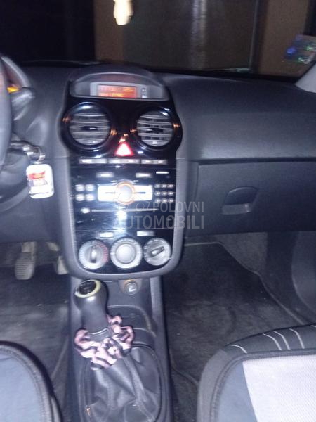 Opel Corsa D 14.i
