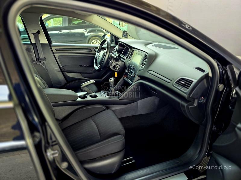 Renault Megane 1.3 TCE GRANDCOUPE