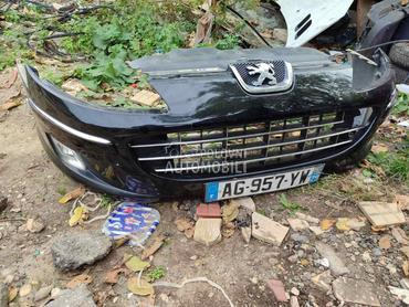 prednji branik za Peugeot 407 od 2004. do 2010. god.