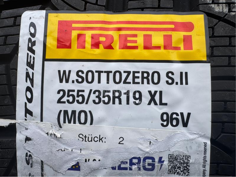 Pirelli 255/35 R19 Zimska