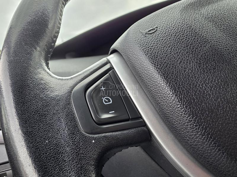 Renault Scenic 1.5 DCI/CROSS XMOD