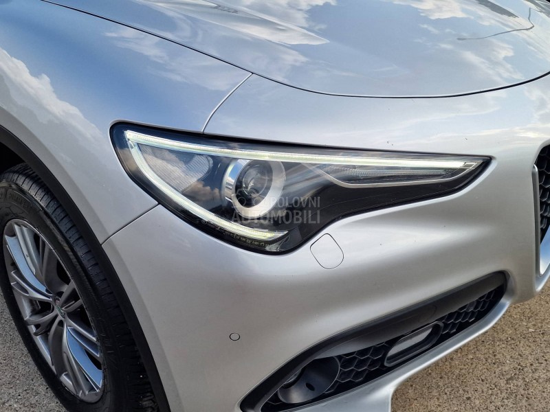 Alfa Romeo Stelvio 2.2D Q4 TURBO SPRINT