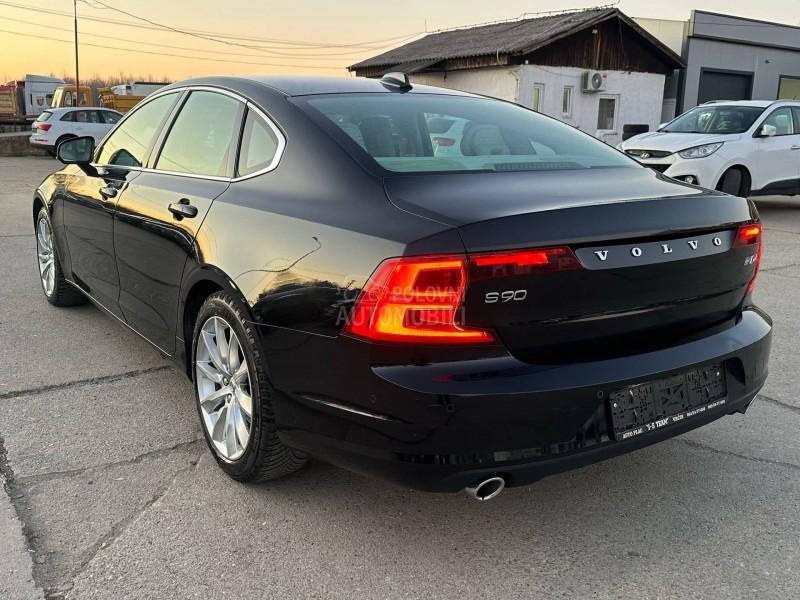 Volvo S90 2.0 D4 MOMENTUM