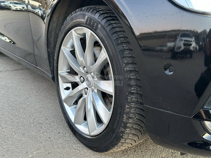 Volvo S90 2.0 D4 MOMENTUM