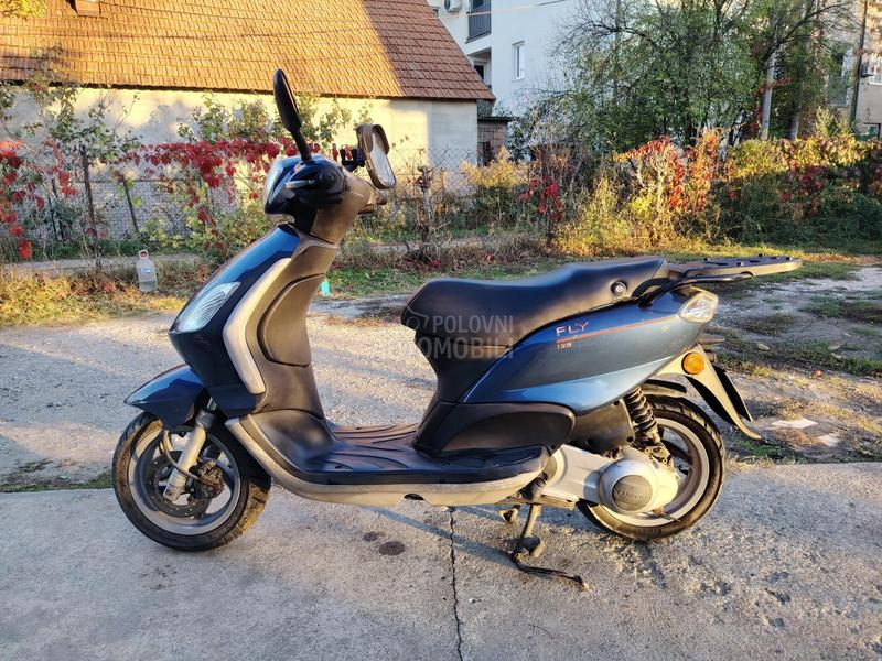 Piaggio Fly 125