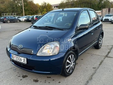 Toyota Yaris 1.0 LINEA TERRA