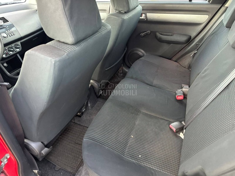 Suzuki Swift 1.3 DDIS GLX