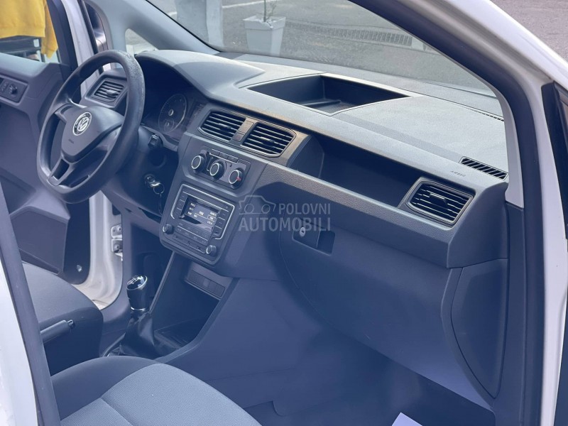 Volkswagen Caddy Maxi C N G