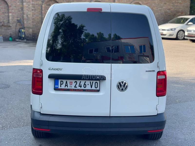 Volkswagen Caddy Maxi C N G