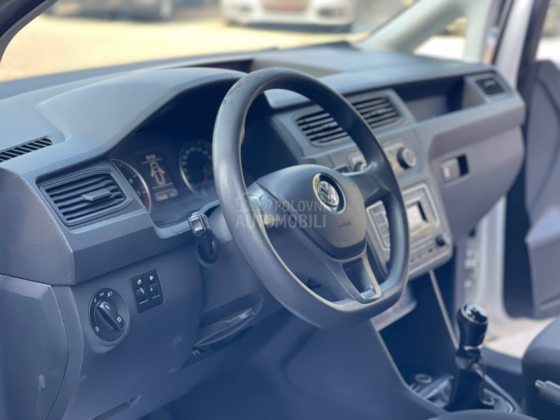 Volkswagen Caddy Maxi C N G