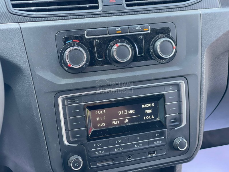 Volkswagen Caddy Maxi C N G