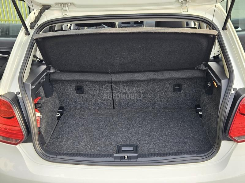 Volkswagen Polo 1.6TDI /N.O.V/