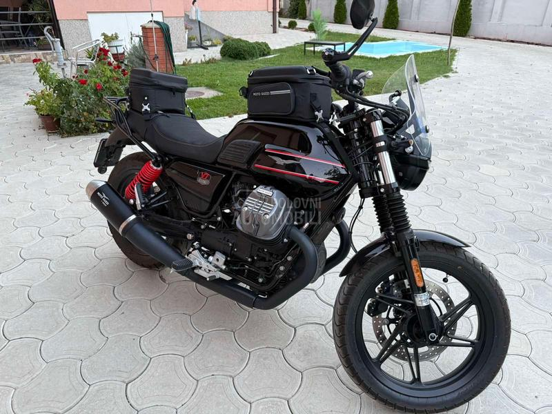 Moto Guzzi v7 Stone Special edition