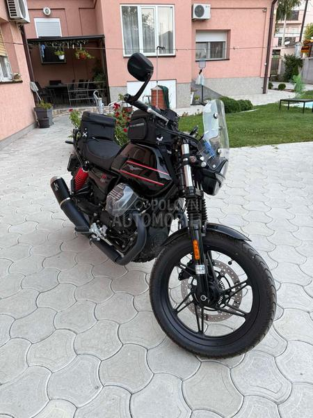 Moto Guzzi v7 Stone Special edition