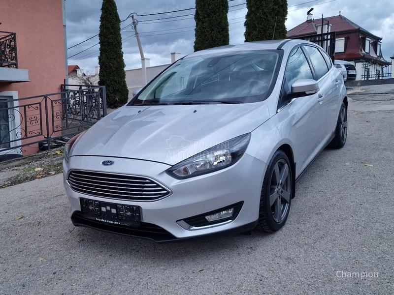 Ford Focus //TITANIUM//
