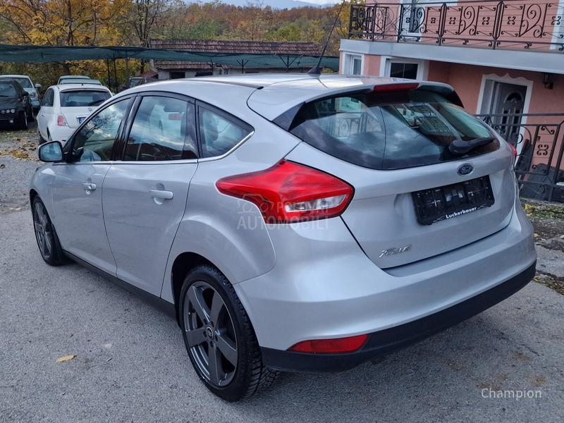 Ford Focus //TITANIUM//