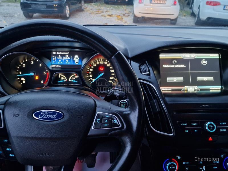 Ford Focus //TITANIUM//