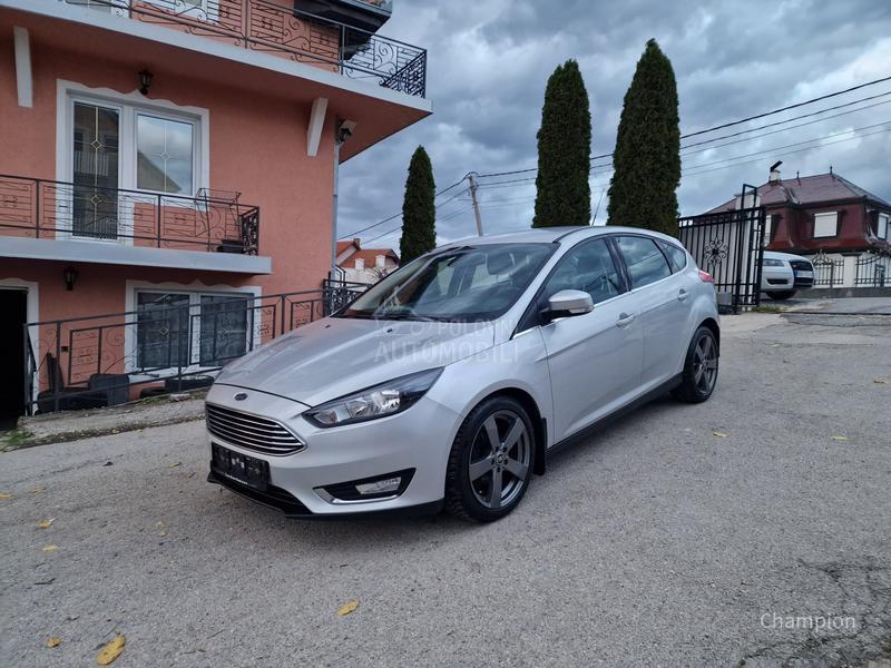 Ford Focus //TITANIUM//