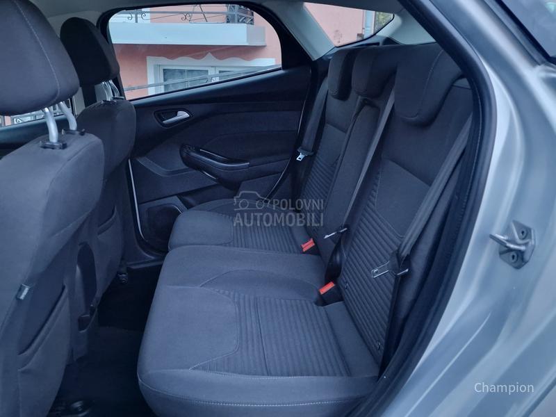 Ford Focus //TITANIUM//