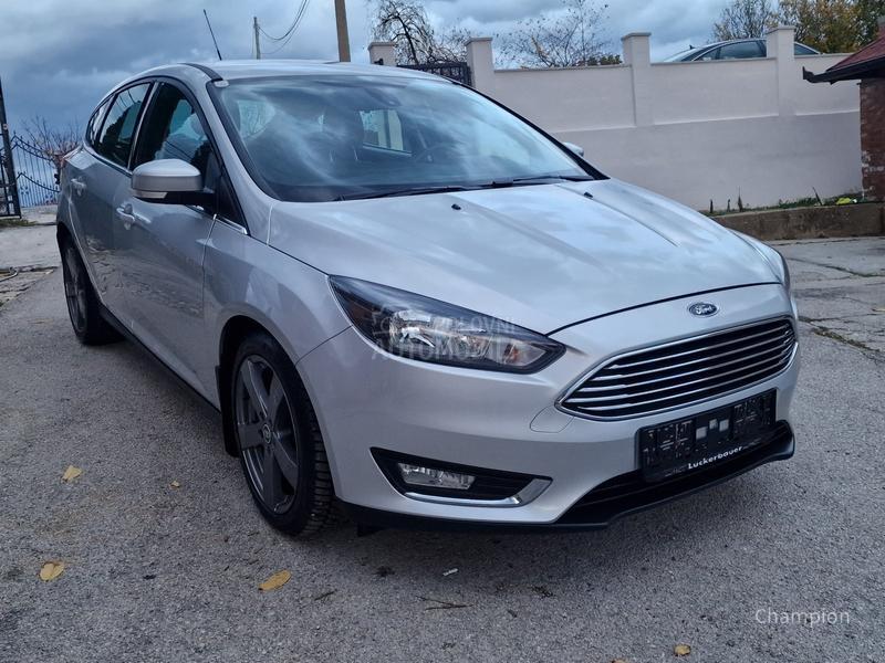 Ford Focus //TITANIUM//