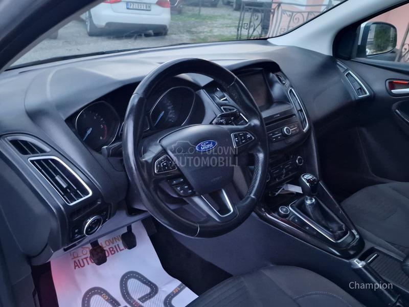 Ford Focus //TITANIUM//