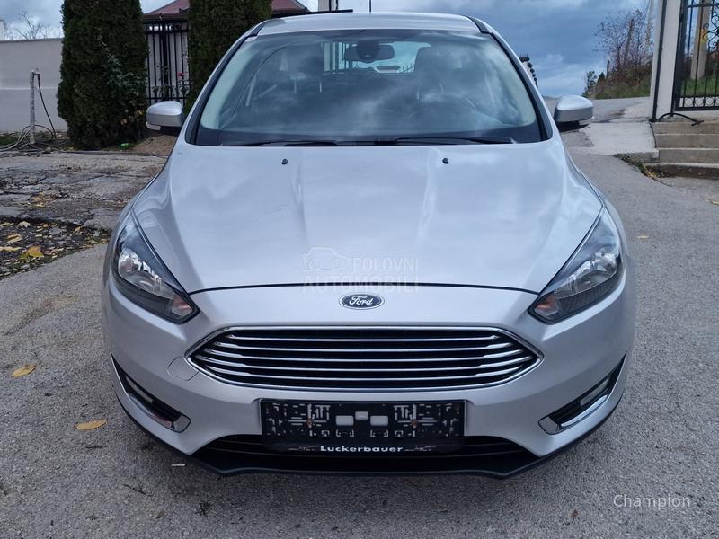 Ford Focus //TITANIUM//