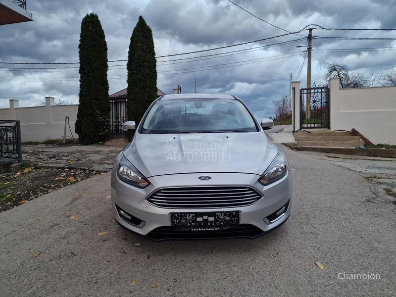 Ford Focus //TITANIUM//