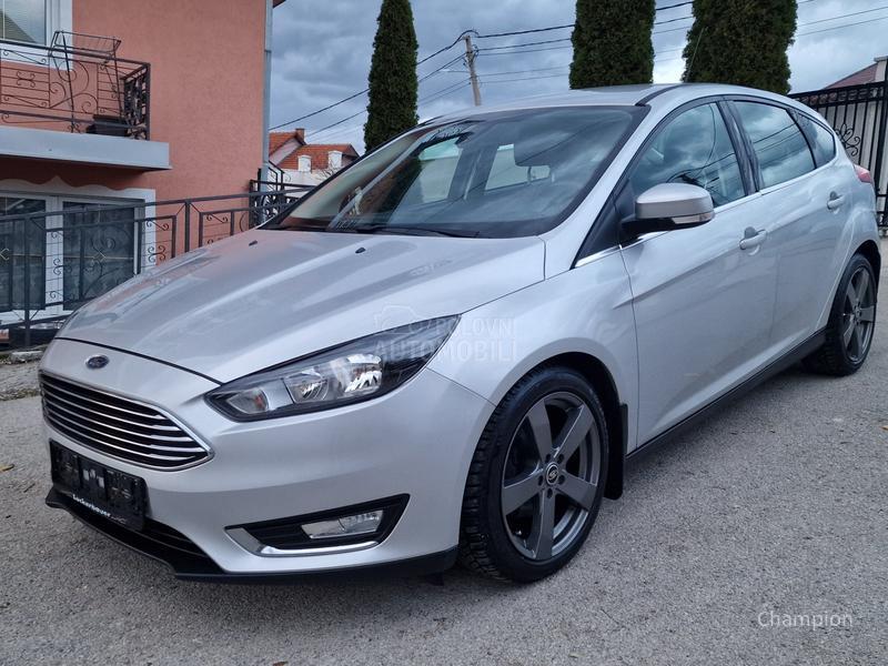 Ford Focus //TITANIUM//