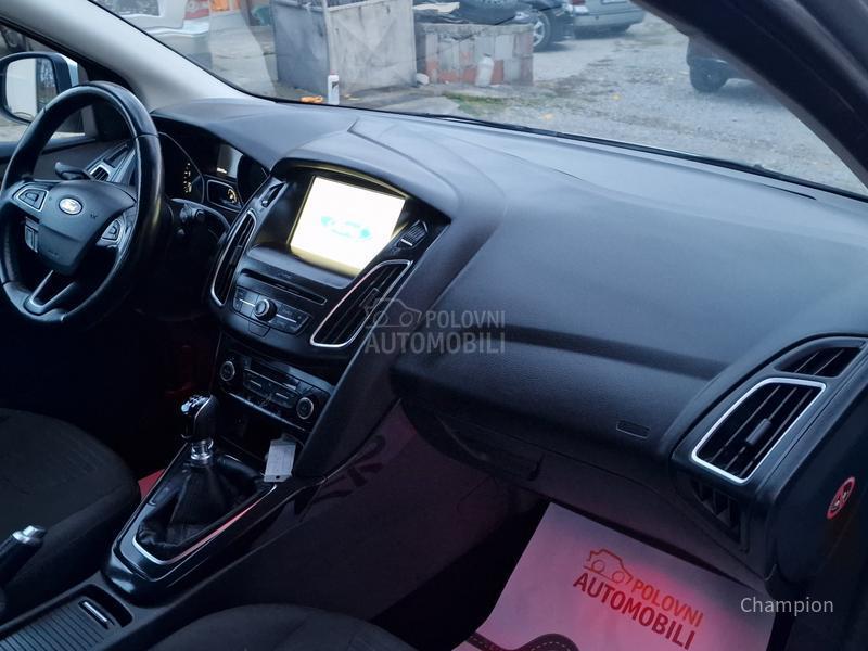 Ford Focus //TITANIUM//