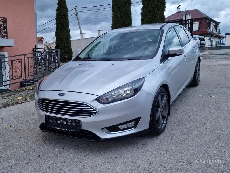 Ford Focus //TITANIUM//
