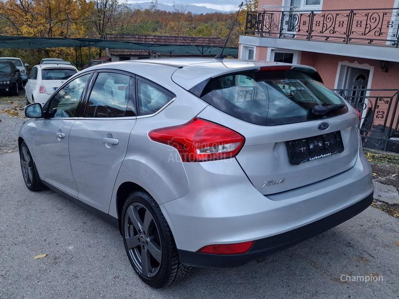 Ford Focus //TITANIUM//