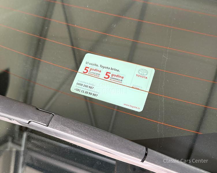 Toyota C-HR 1.8 HSD E-CVT CENTER